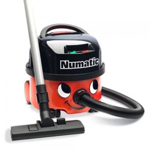 Henry Vacuum Cleaner Battery Operated (batt included)